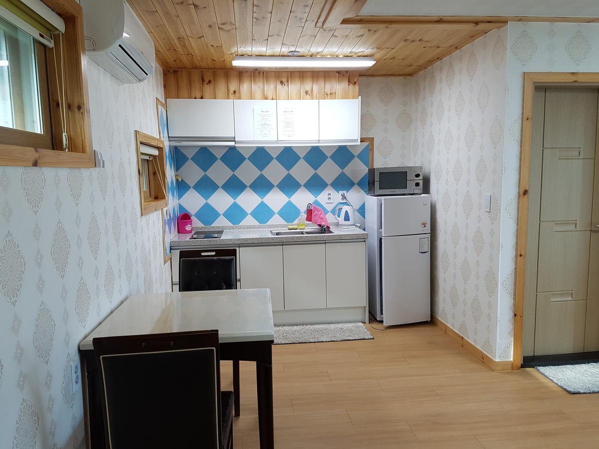 Hannoonebada Pension Гангнеунг Екстериор снимка