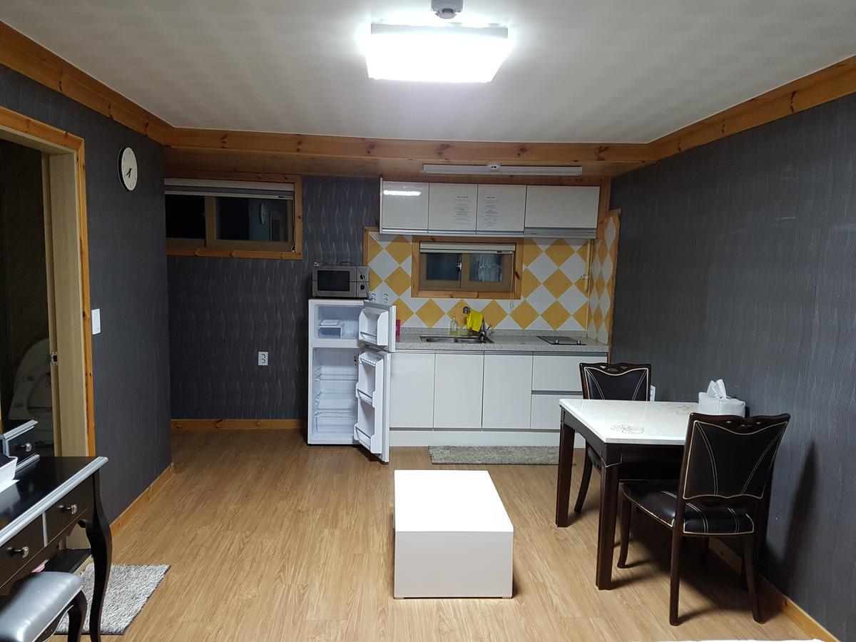 Hannoonebada Pension Гангнеунг Екстериор снимка
